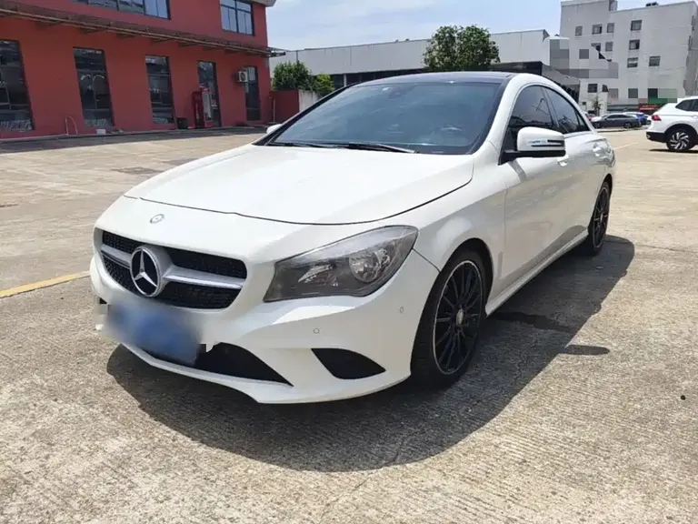 Mercedes-Benz CLA (Import) CLA 200 Dynamic