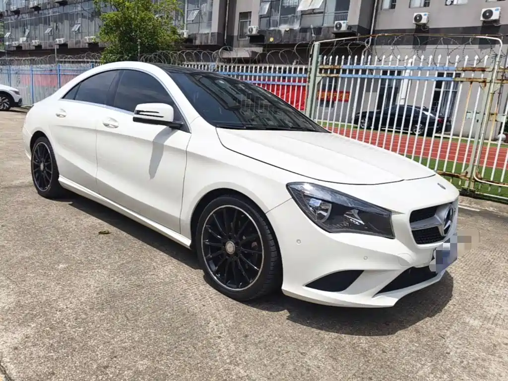 Mercedes-Benz CLA (Import) CLA 200 Dynamic