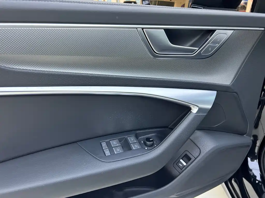 Audi A6 L 45 TFSI quattro Select Dynamic