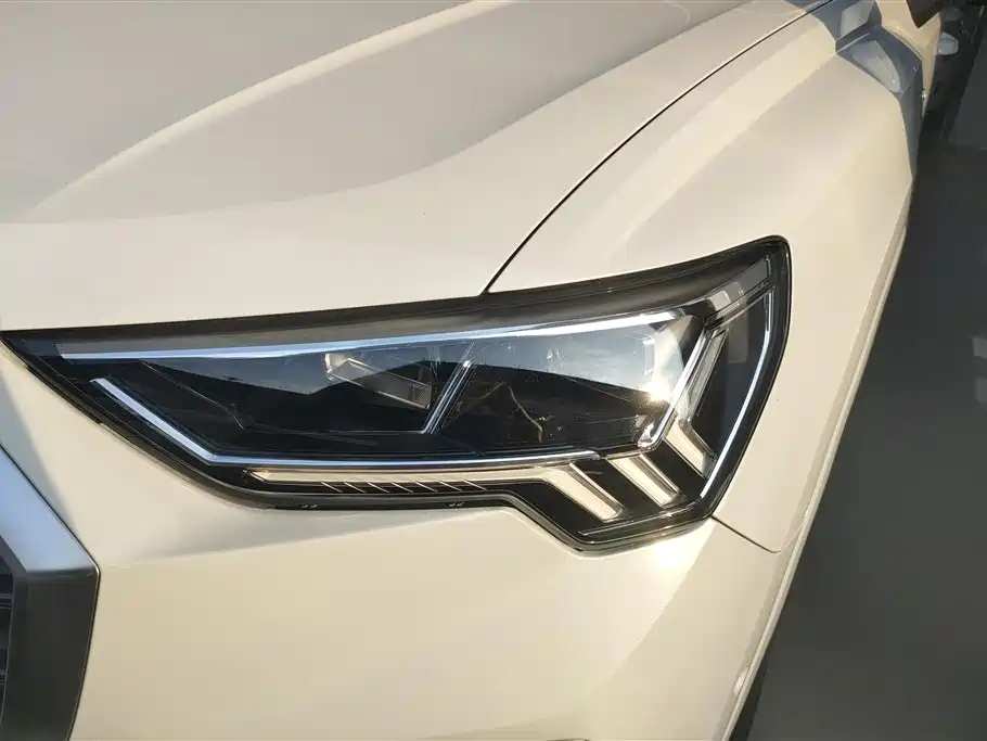Audi Q3 35 TFSI Progressive Elegant