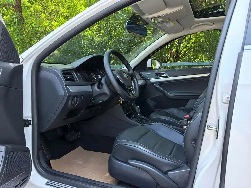 Gran Lavida 1.6 L Auto Comfort