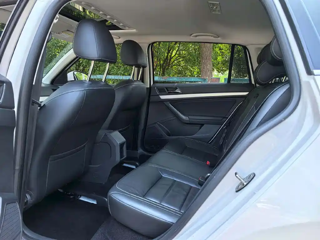 Gran Lavida 1.6 L Auto Comfort