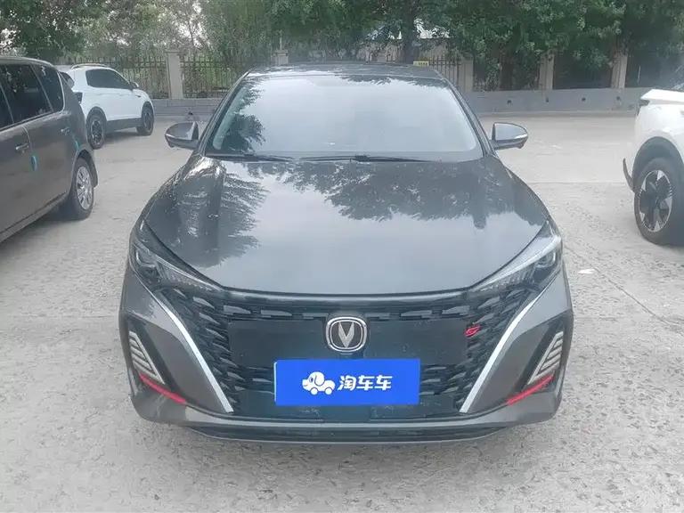 Changan Eado PLUS Blue Whale NE 1.4 T GDI DCT High Energy
