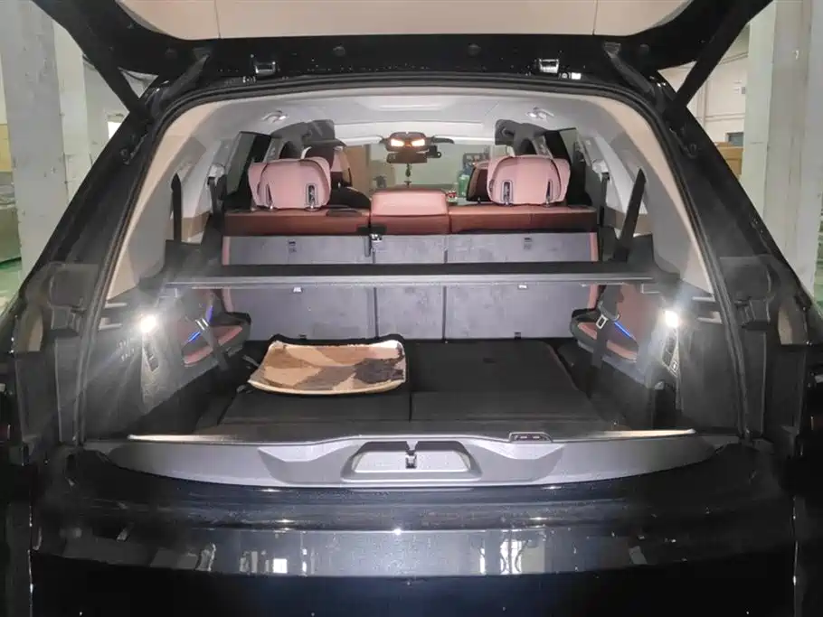 BMW X7 xDrive40 i Leading Luxury Package