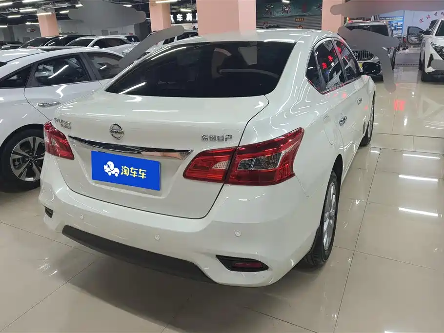 Sylphy Facelift II Classic 1.6 XE CVT Comfort
