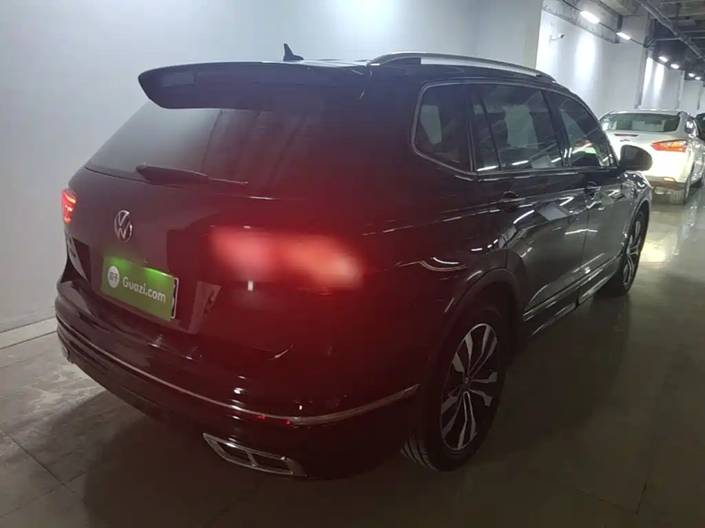 Tiguan L 330 TSI Auto 2 WD R-Line Premium