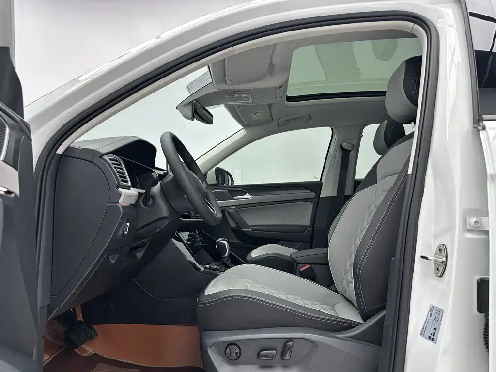 Tayron 280 TSI 2 WD Luxury Plus Advanced