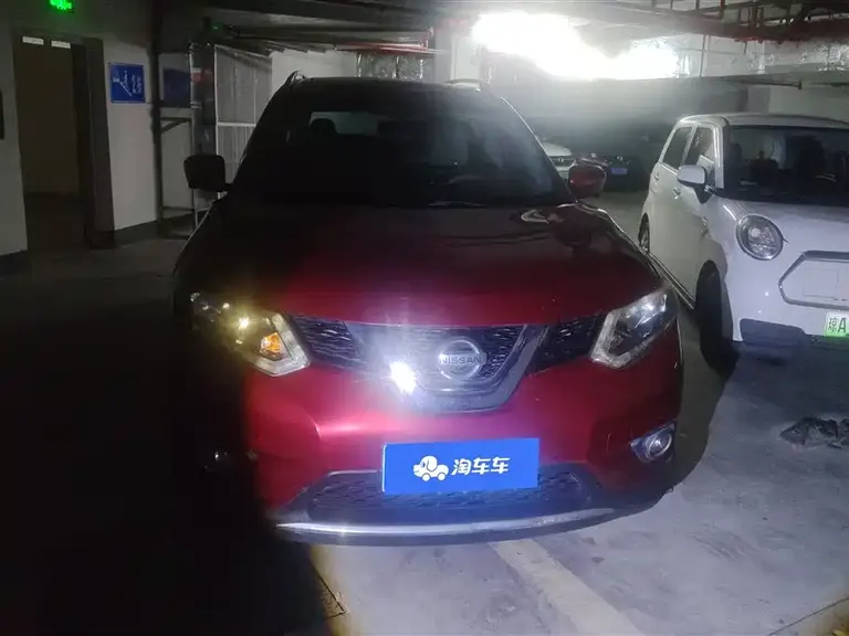 Nissan X-Trail 2.0 L CVT Comfort 2 WD