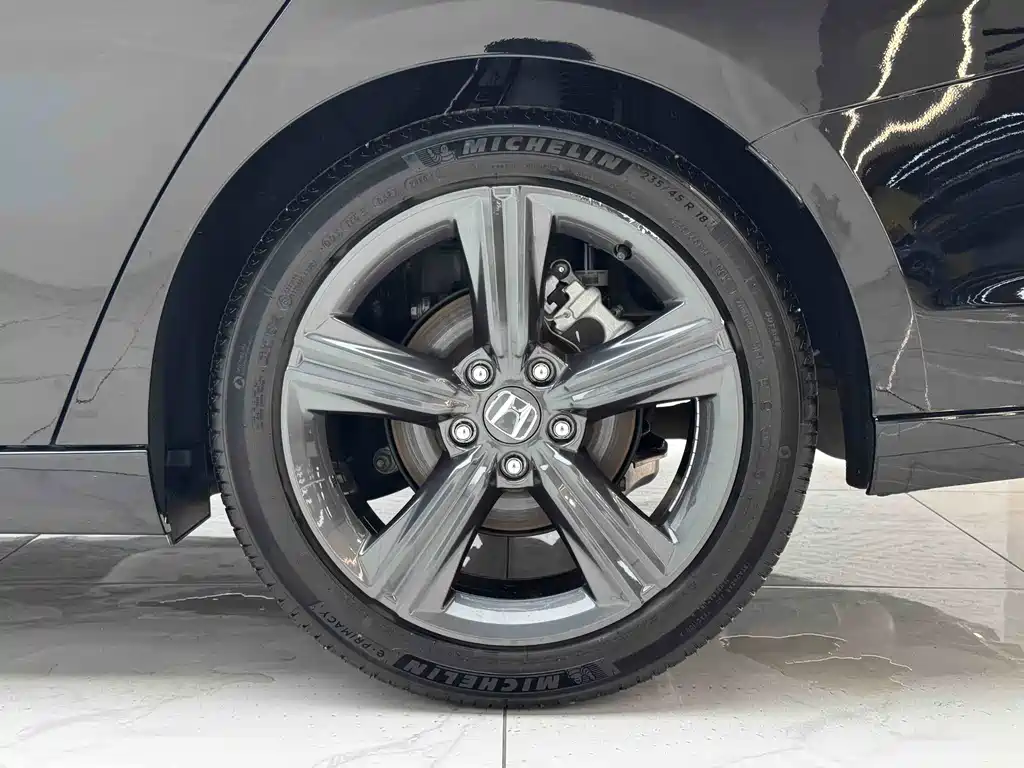 Inspire 260 TURBO Elegant
