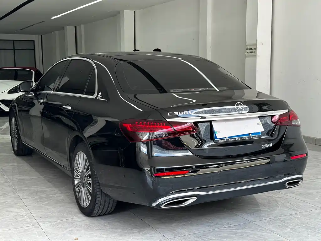 Mercedes-Benz E-Class E 300 L Luxury