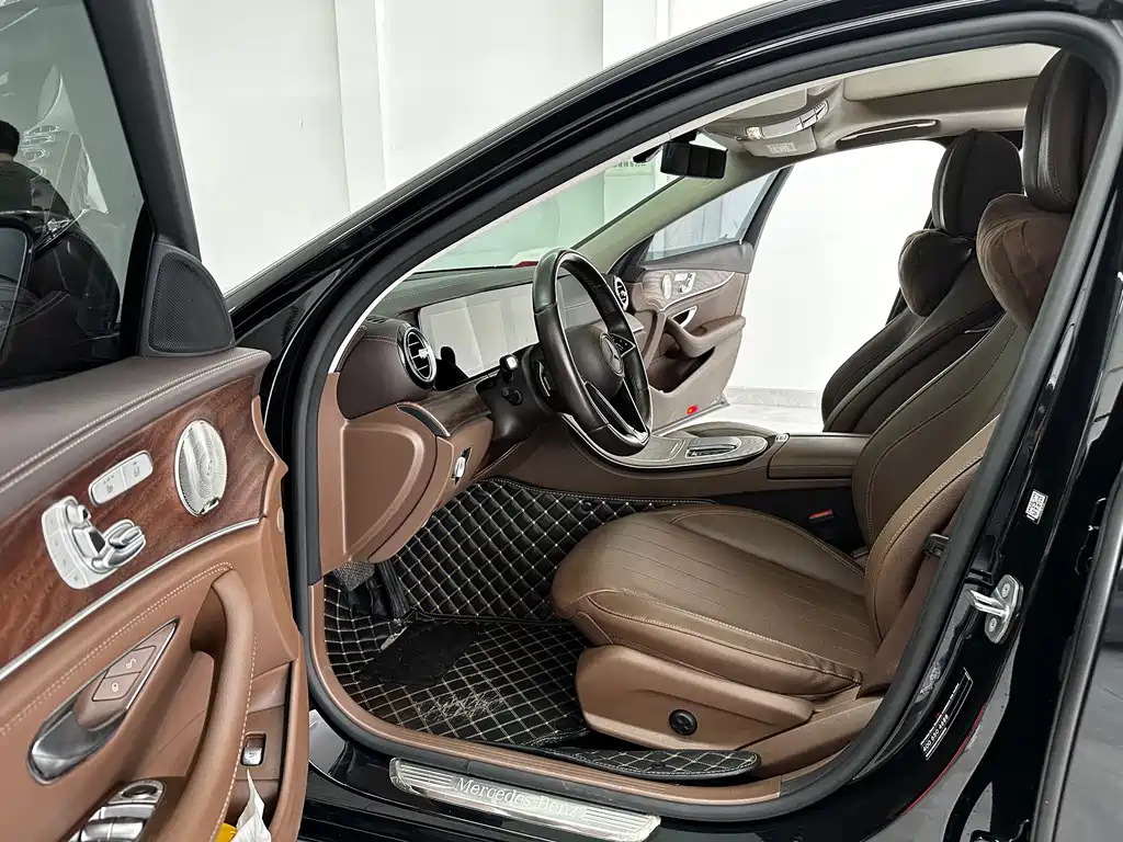 Mercedes-Benz E-Class E 300 L Luxury