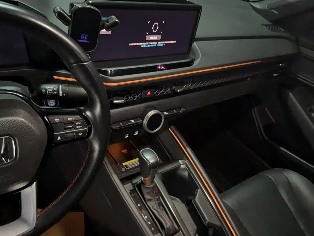 Accord 260 TURBO Flagship