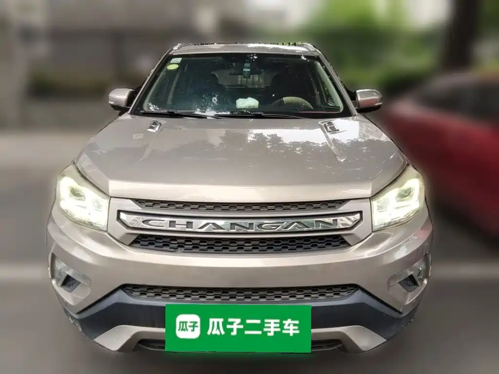 Changan CS75 长安CS75 2016款 2.0 L 手动领先型 国V