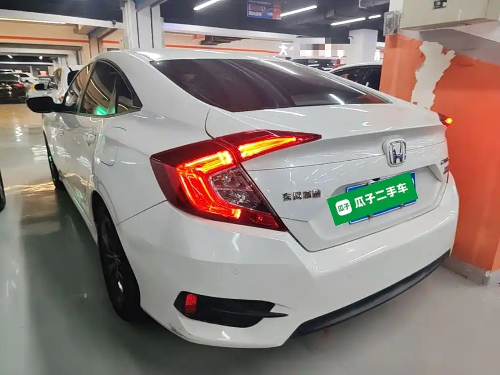 Civic 220 TURBO CVT Power Motion CN-VI