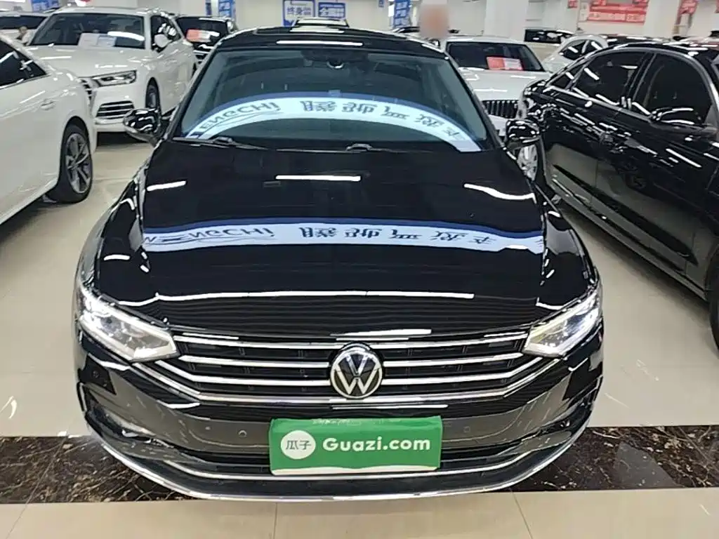 Magotan 330 TSI DSG Luxury