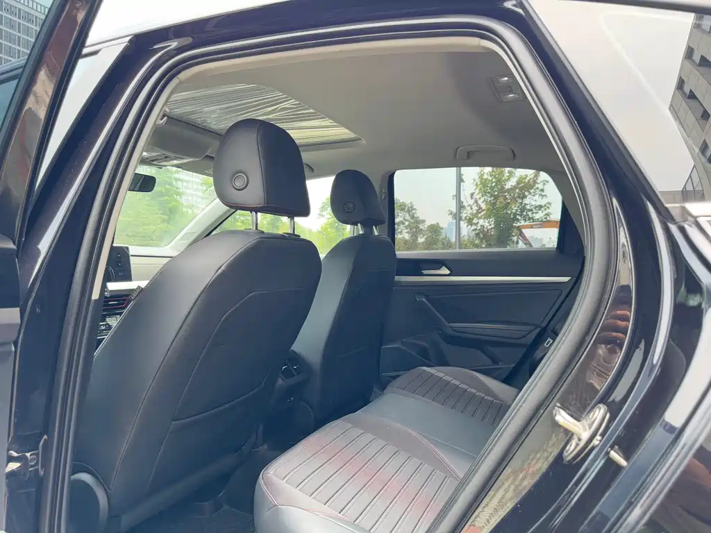 Lavida 280 TSI DSG Starry Sky Forever