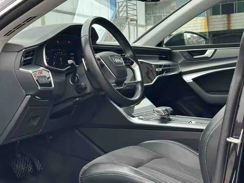 Audi A7 L 45 TFSI S-line Build Dream Crystal Flow Package