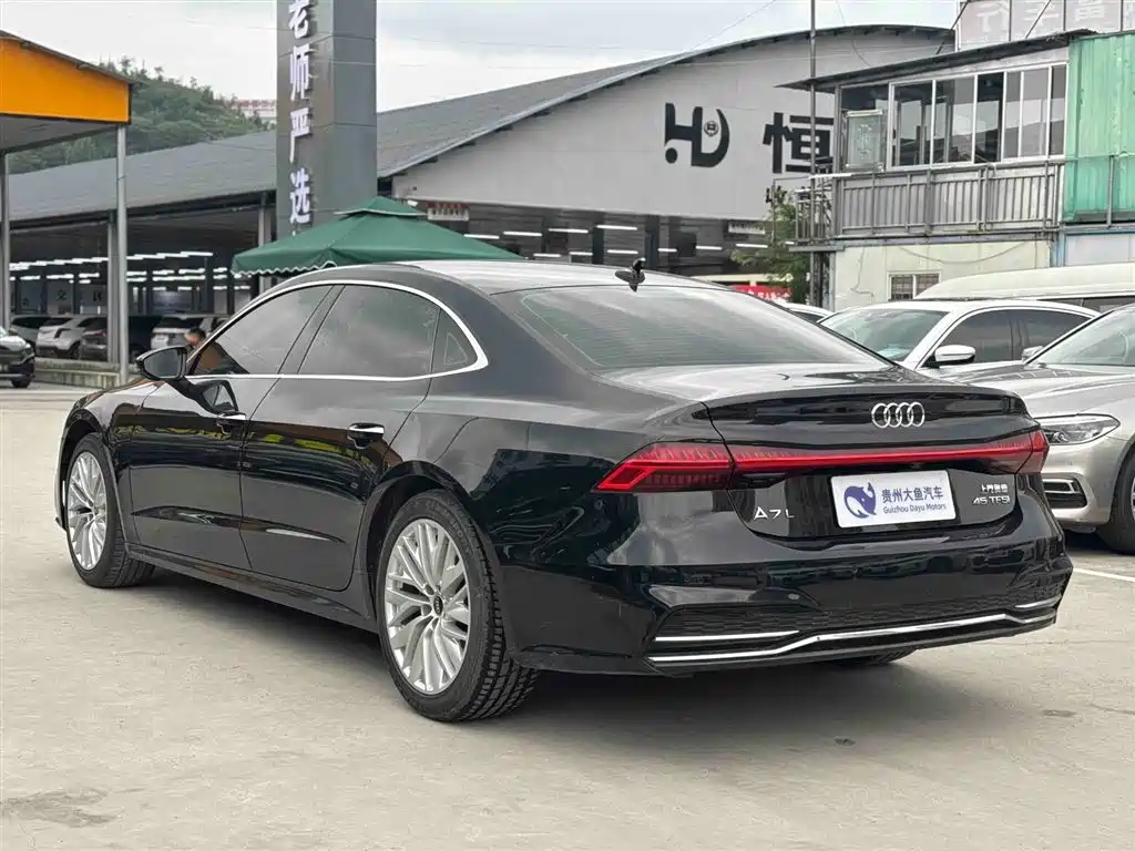 Audi A7 L 45 TFSI S-line Build Dream Crystal Flow Package