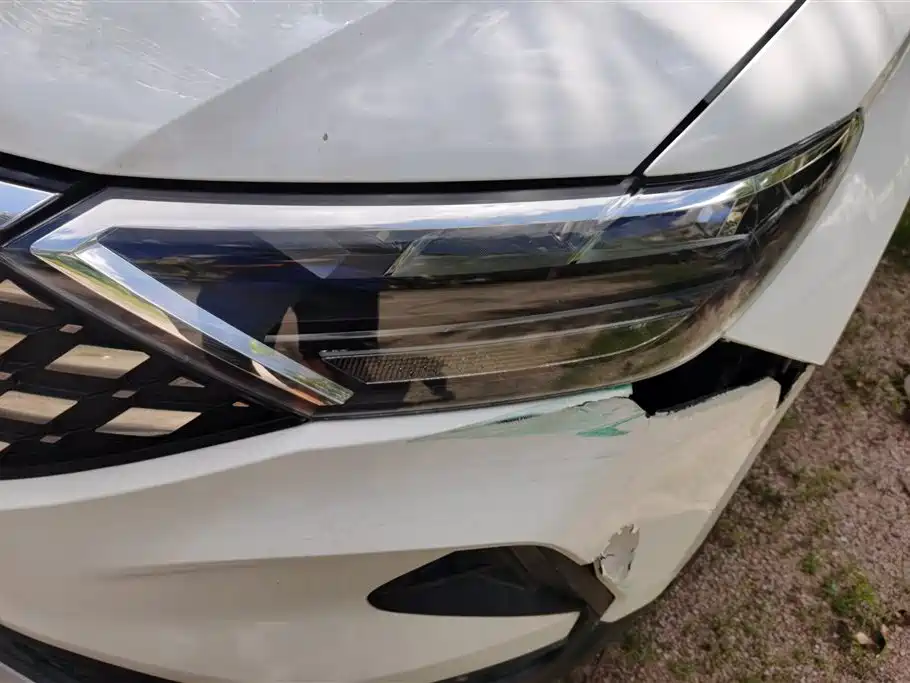 Jetta VS5 280 TSI Auto Progressive