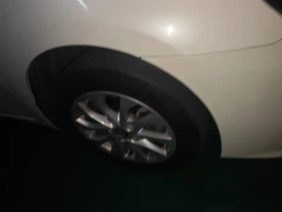 Sylphy Classic 1.6 XL CVT Luxury