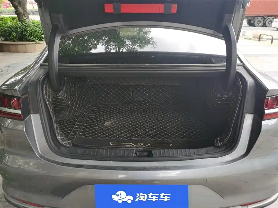 Han DM 4 WD Performance Luxury