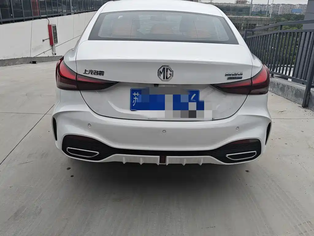 MG5 MG5 2026款 300 DTGI 全球旗舰MAX版