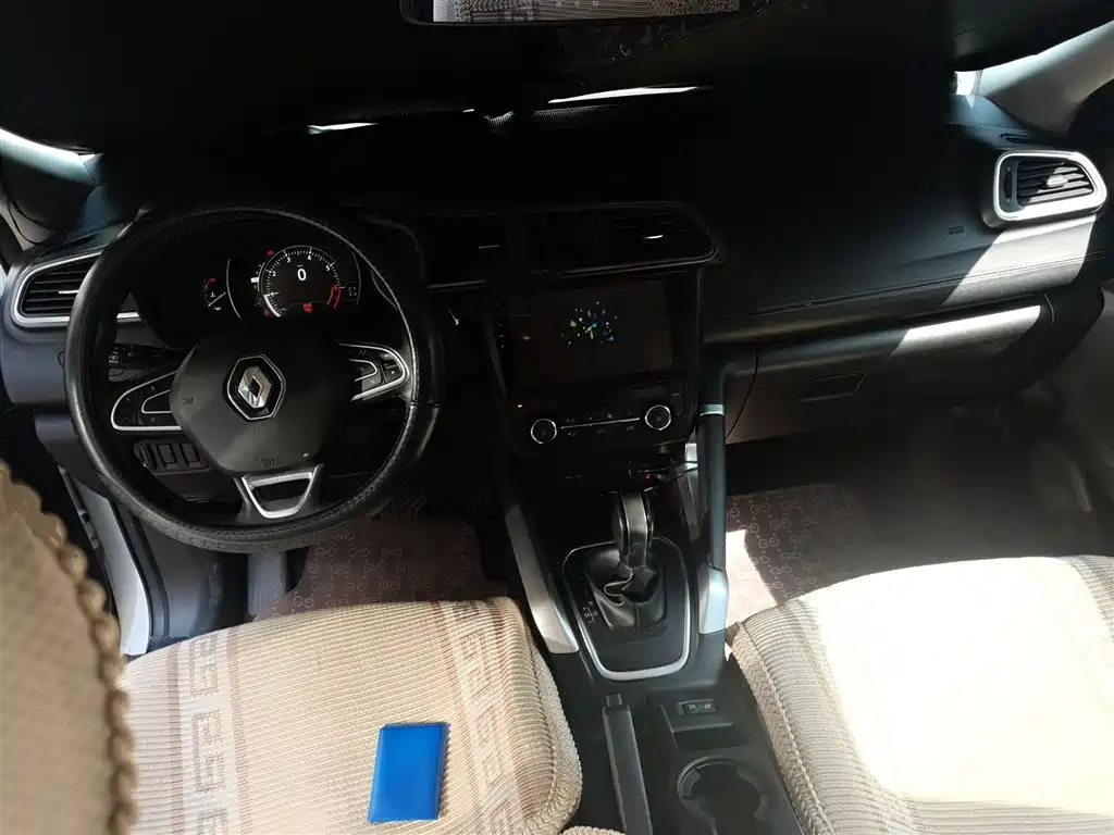 Kadjar 2.0 L 2 WD Leading