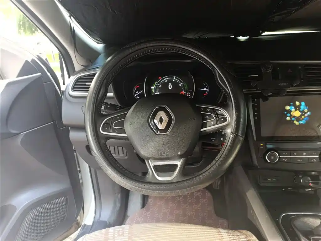 Kadjar 2.0 L 2 WD Leading