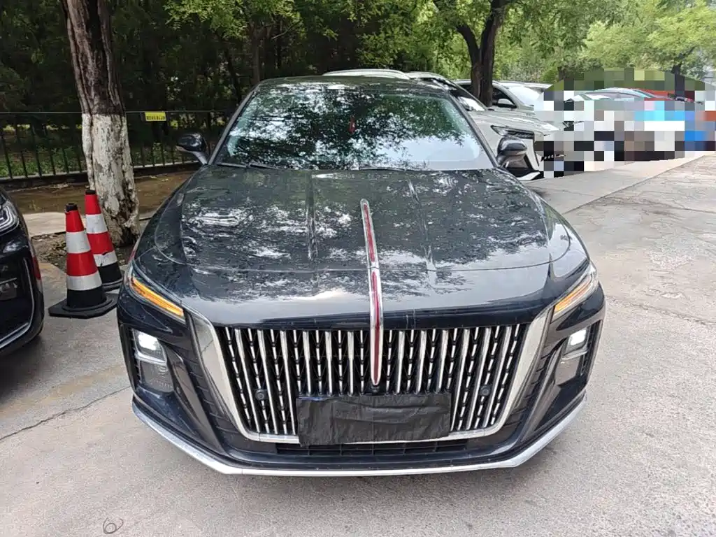 Hongqi H5 1.5 T DCT Flagship Charm