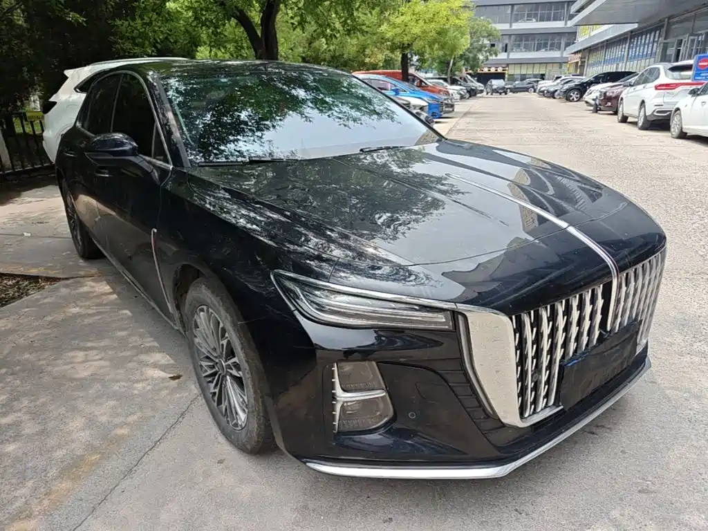 Hongqi H5 1.5 T DCT Flagship Charm