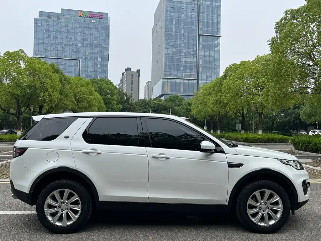 Discovery Sport 240 PS SE CN-V