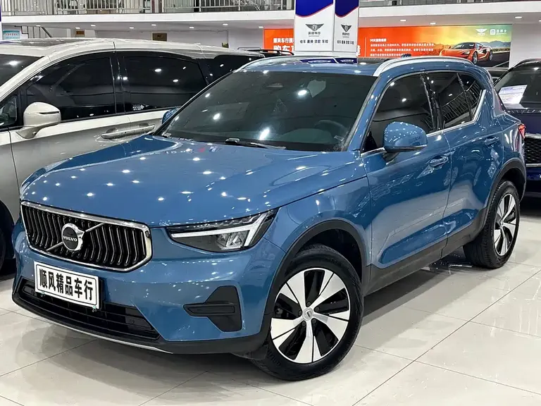 Volvo XC40 B3 Smart Vision Luxury