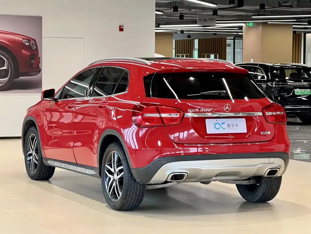 Mercedes-Benz GLA GLA 200 Fashion