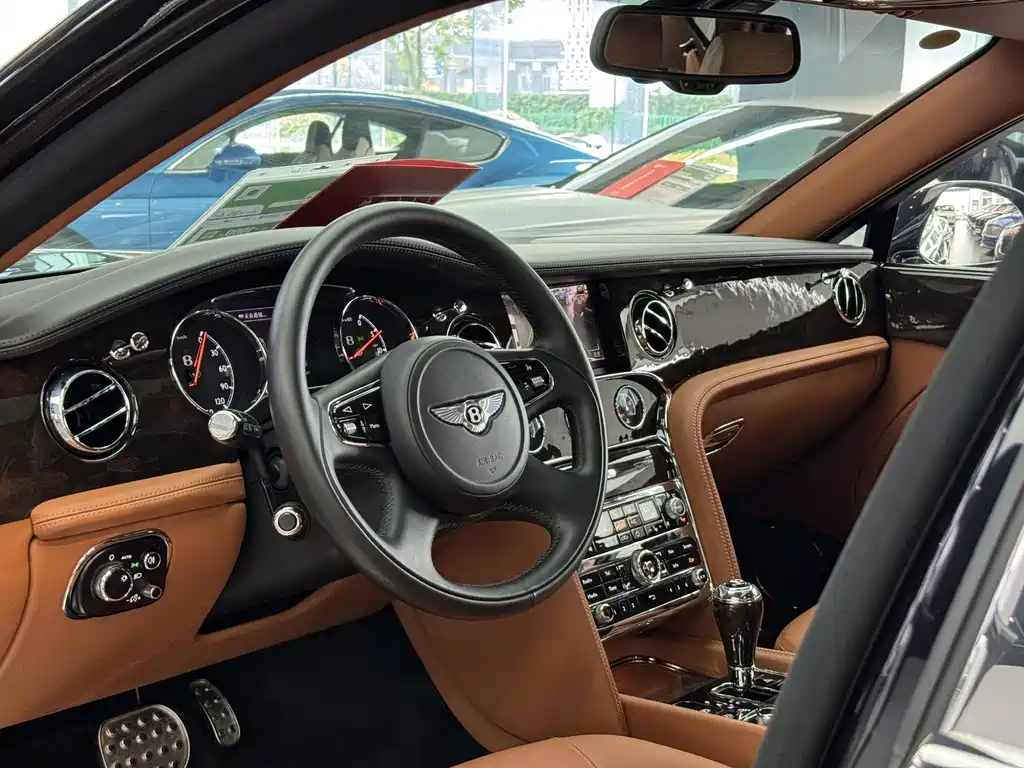 Mulsanne 6.8 T Luxury