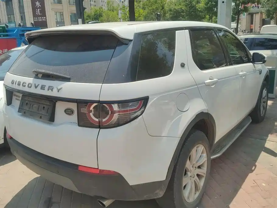 Discovery Sport 2.0 T SE