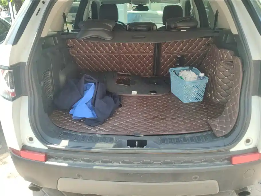 Discovery Sport 2.0 T SE