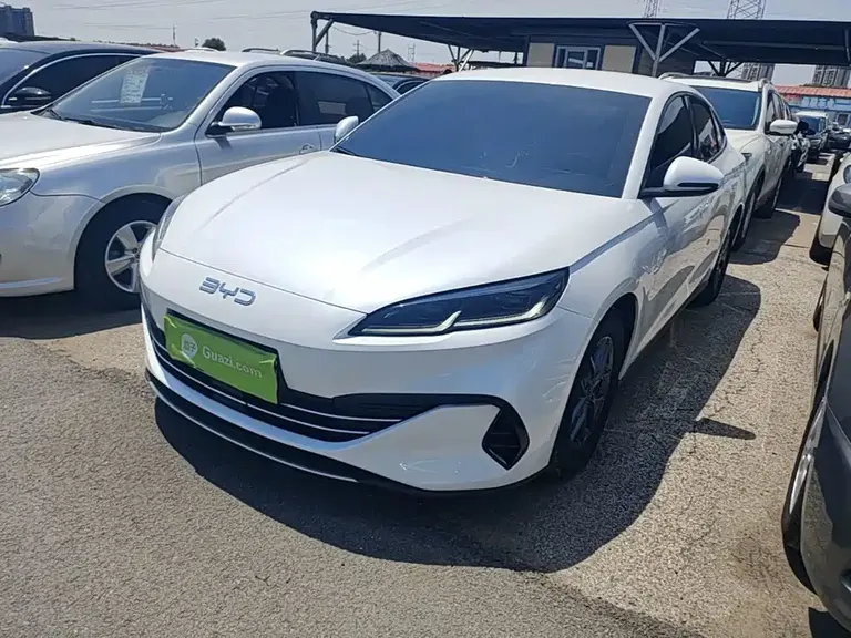 BYD Seal 06 DM-i 80 KM Luxury