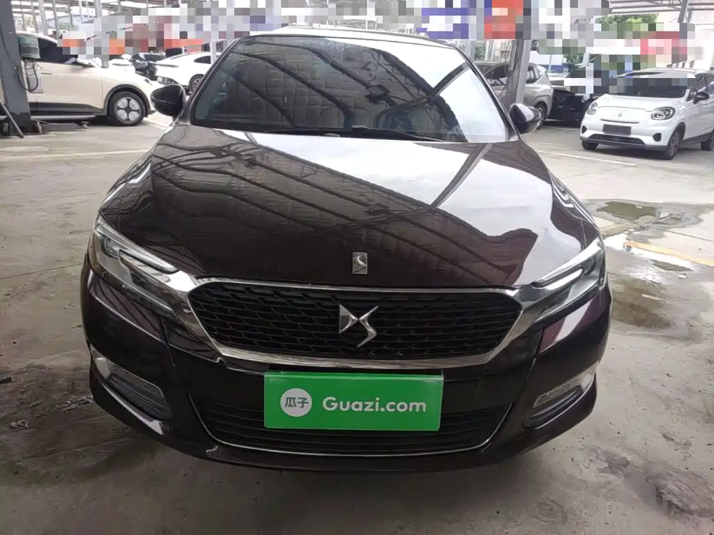 DS 5 LS 1.6 T Graceful THP160