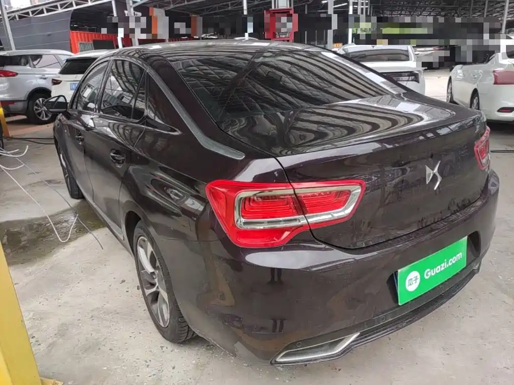 DS 5 LS 1.6 T Graceful THP160