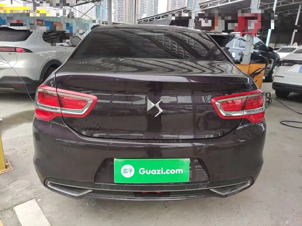 DS 5 LS 1.6 T Graceful THP160