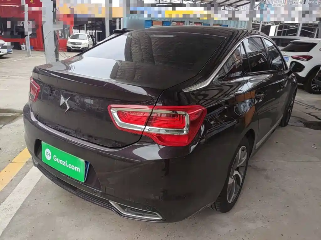 DS 5 LS 1.6 T Graceful THP160