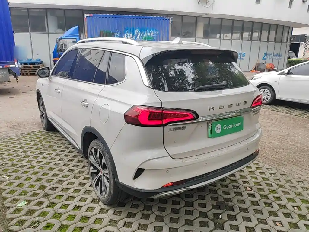 Roewe RX5 eMAX 500 PHEV Intelligent Cockpit Flagship