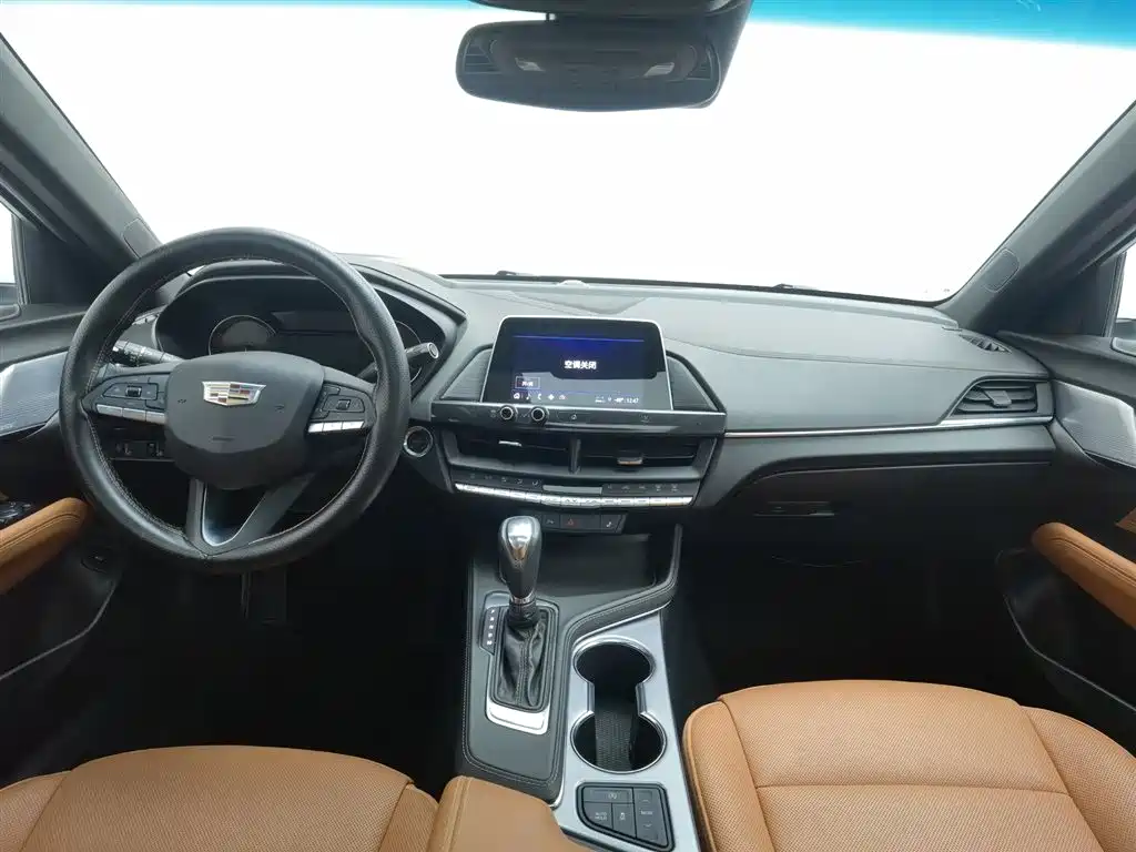 Cadillac CT4 28 T Luxury