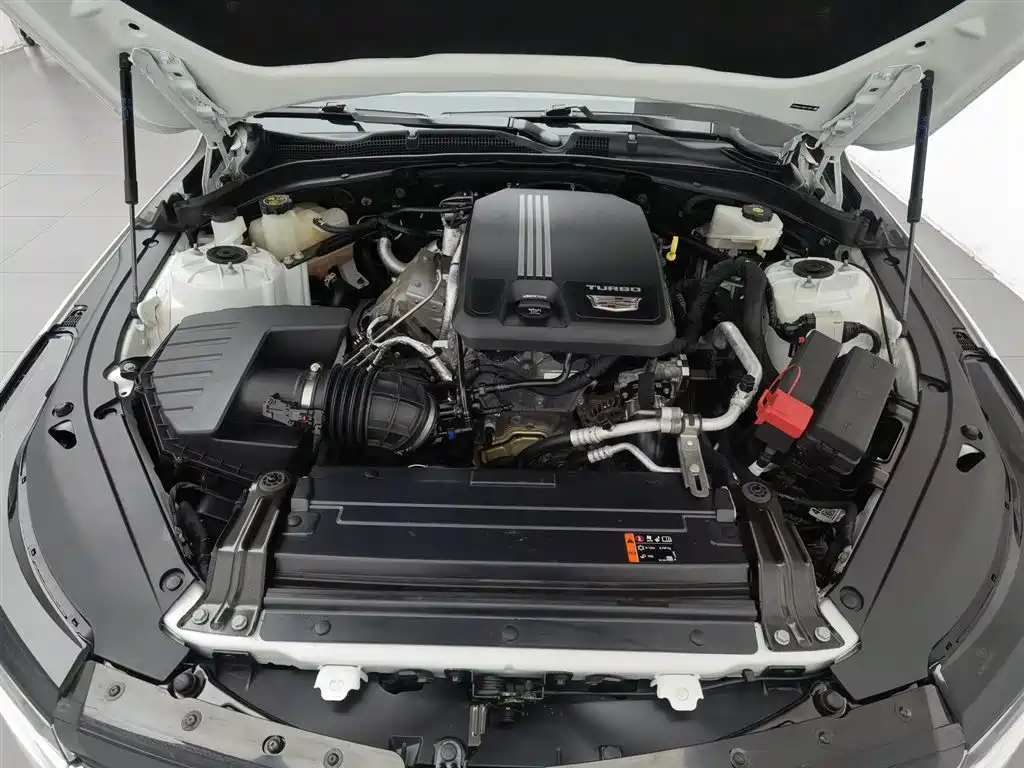 Cadillac CT4 28 T Luxury