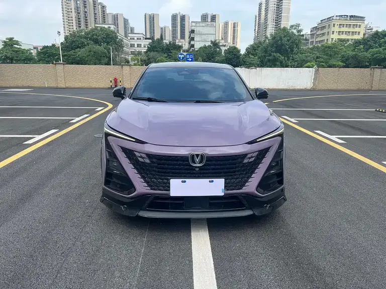 Changan UNI-T 1.5 T Sport Distinguished