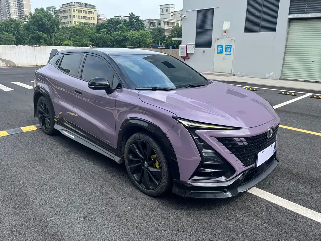 Changan UNI-T 1.5 T Sport Distinguished