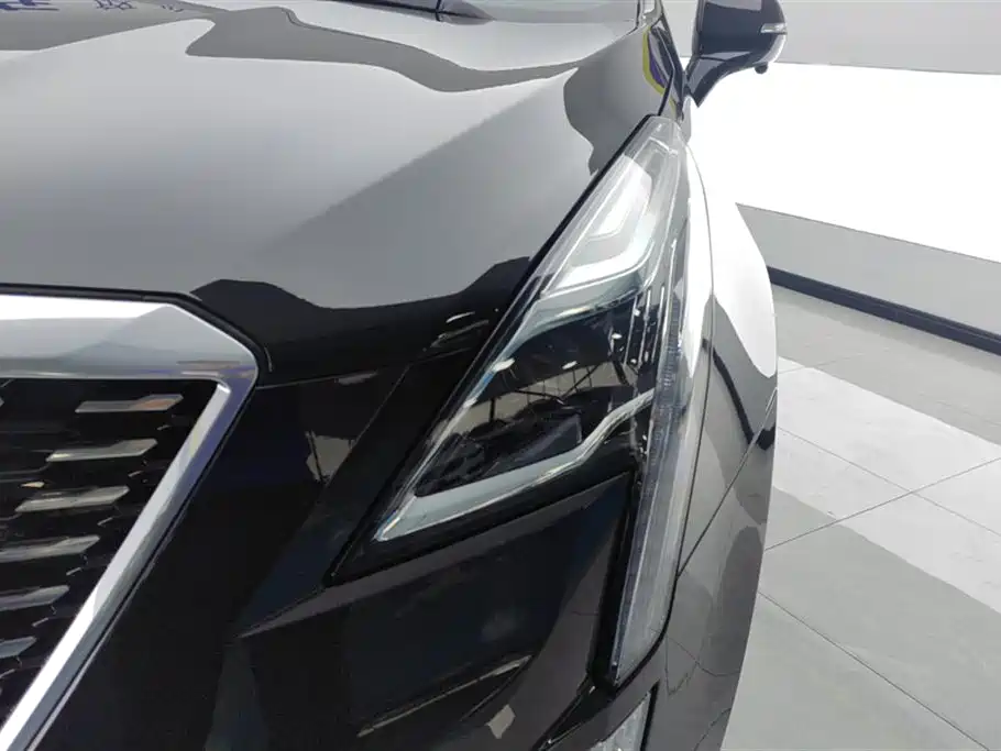 Cadillac XT5 28 T Luxury