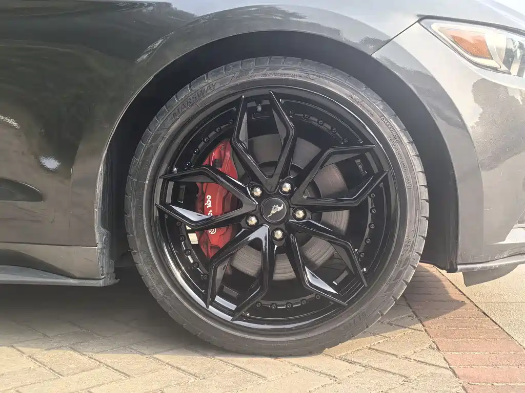 Mustang 2.3 T Sport