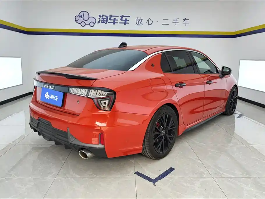 Lynk & Co 03 1.5 TD DCT Power Pro CN-VI