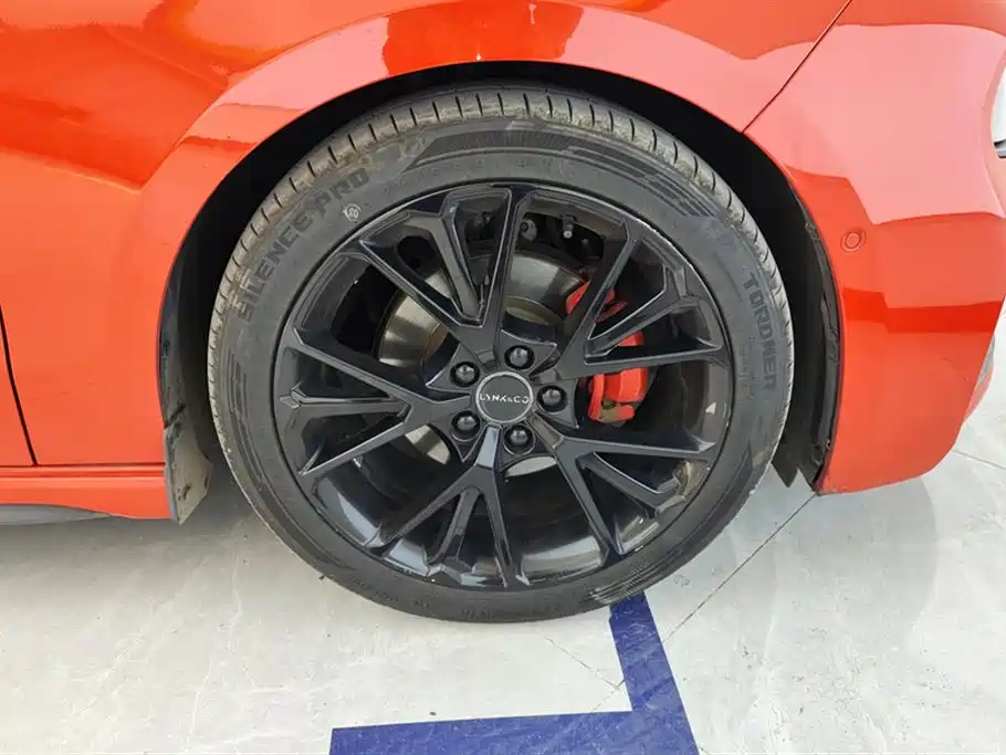 Lynk & Co 03 1.5 TD DCT Power Pro CN-VI